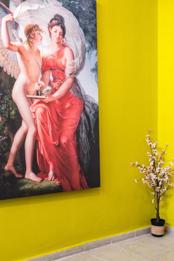 Erato “Wrapped In Myrtle And Roses” Apartment เทสซาโลนิกิ ภายนอก รูปภาพ
